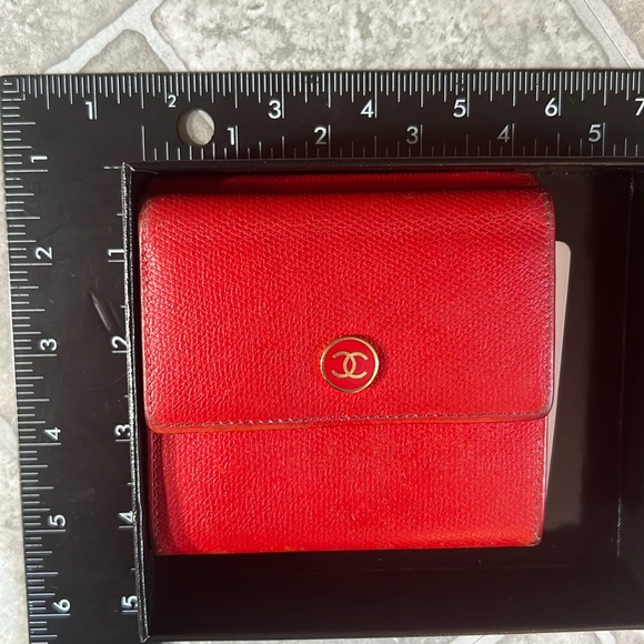 CHANEL Red Caviar Leather CC Logo Sevruga Caviar Wallet bifold box card Auth. - Picture 17 of 17